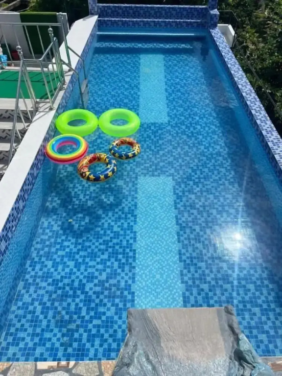 Dantes Hideaway