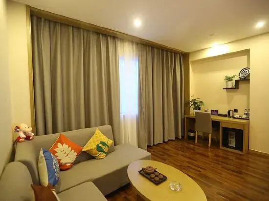 Jiujiantang Yijin Hotel