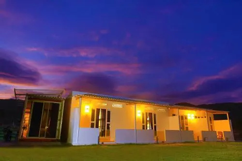 Phi Kite School