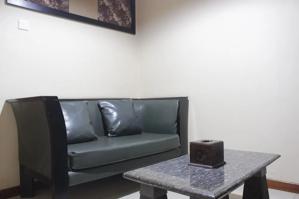 Spacious 1BR with Great View at Marbella Suites Dago