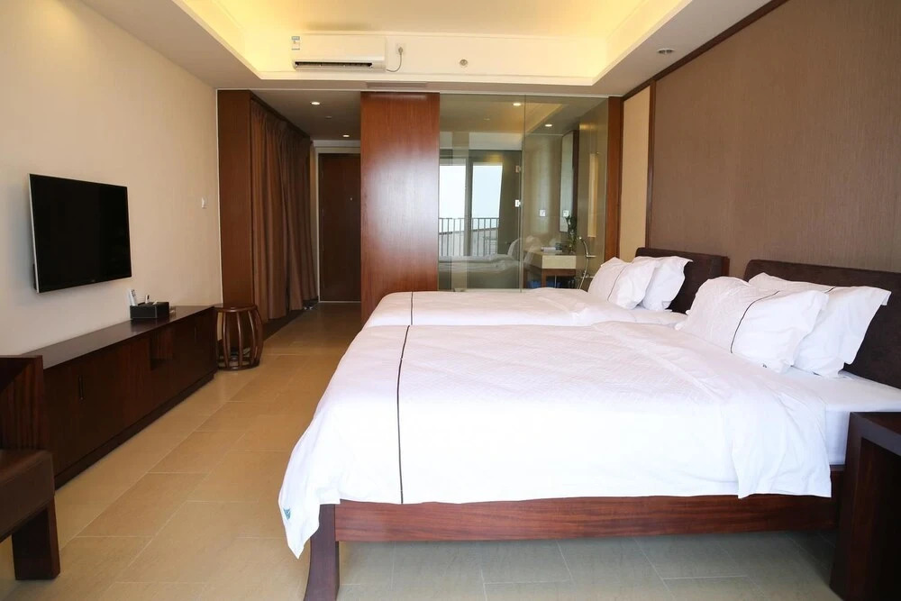 Yijing Holiday Hotel