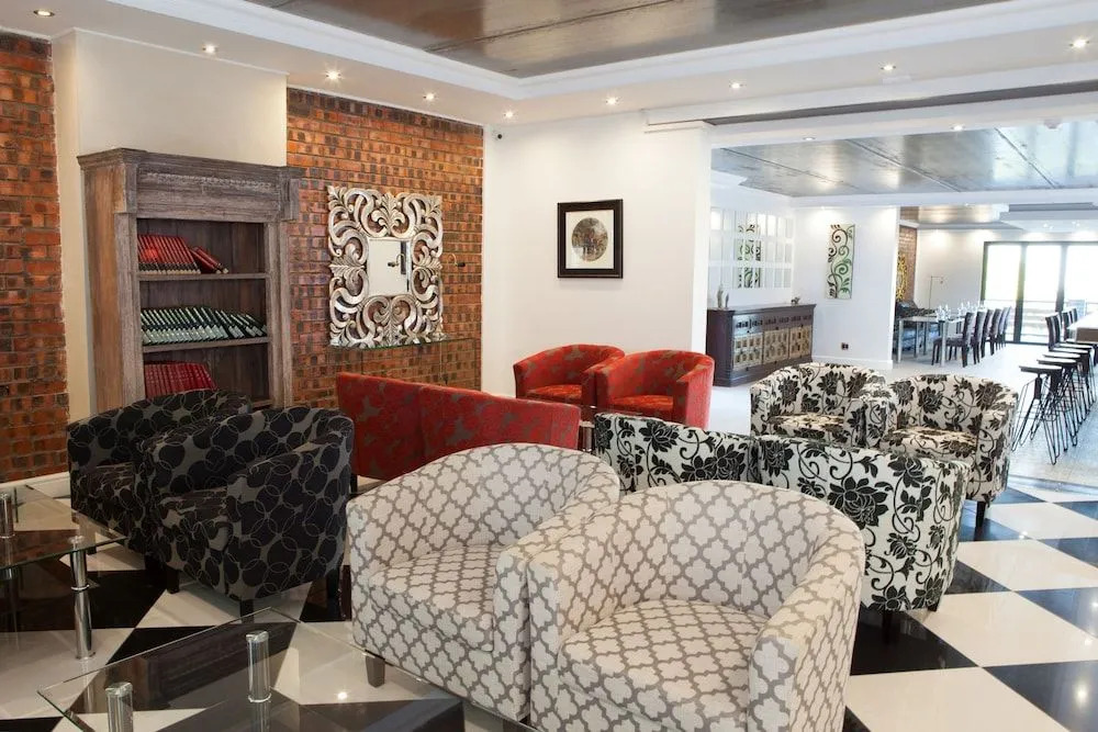 Purple Rayn Boutique Guest House