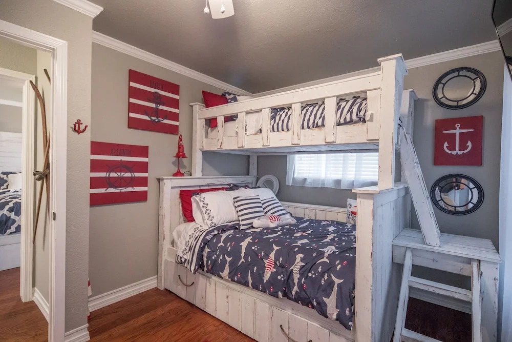 Anchors Away 3 Bedrooms 3 Bathrooms Home
