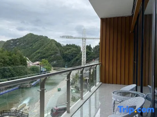 Shibing Moyunshan Valley Hotel