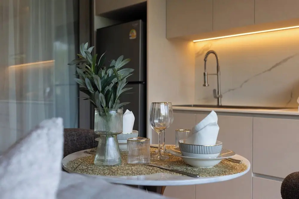 The Aqua Luxury Apart Hotel Waterfront