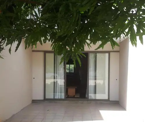 Riva Bella Courtyard