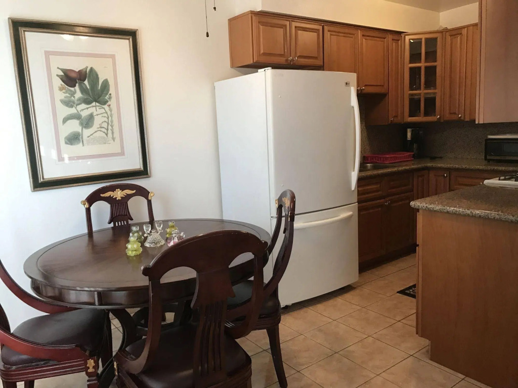 Glendale Apartment