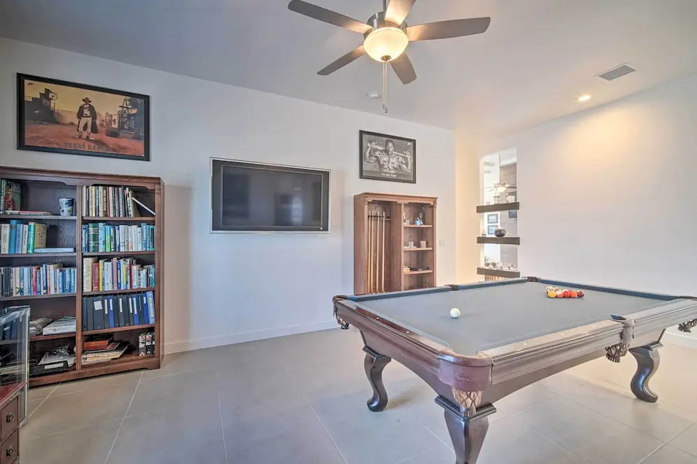 Upper Valley El Paso Home w/ Hiking Access On-site