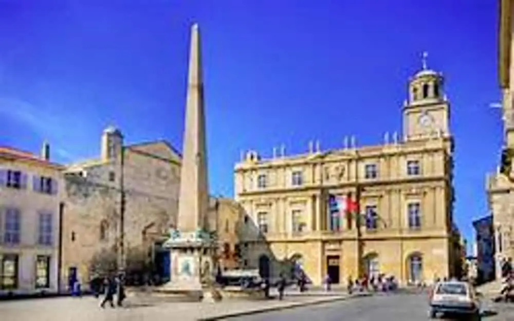 Apartment With 2 Bedrooms in Arles, With Wifi - 30 km From the Beach