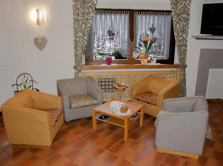 Hotel Casa Alpina - Alpin Haus