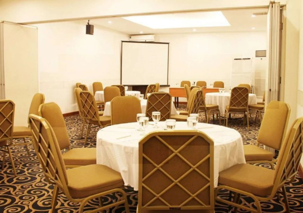 Grand Cemara Hotel
