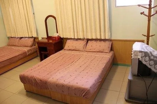 Happy Home Stay