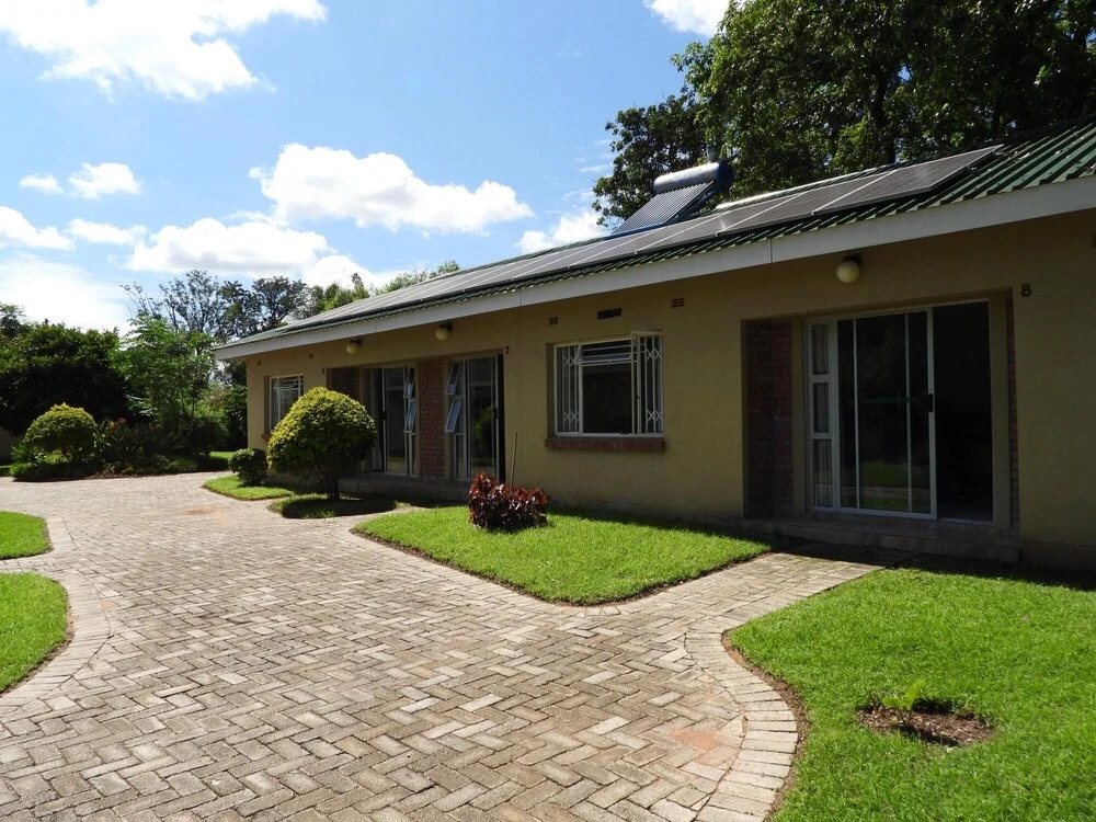 2 Bedroomed Apartment With En-suite and Kitchenette - 2068