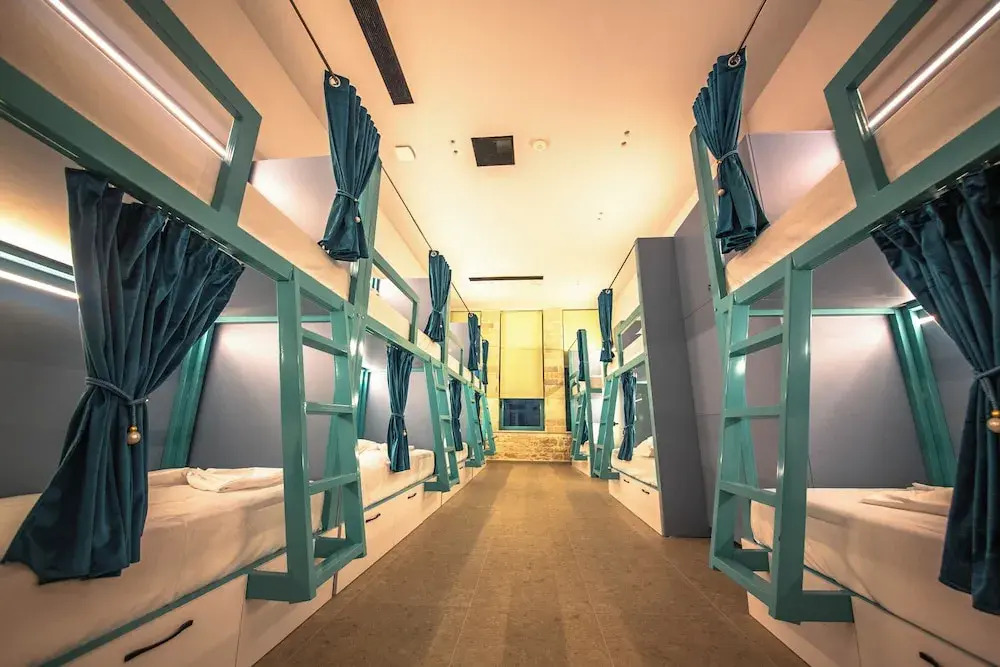 Vega 43 Hostel