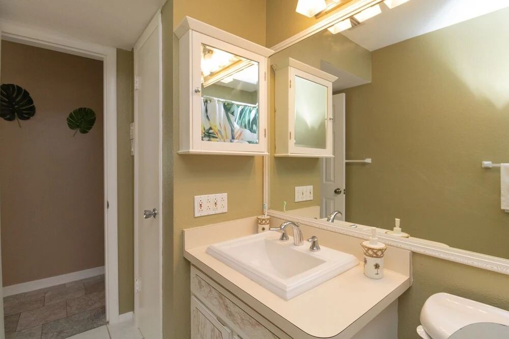 Sleeps 12 4 Bedroom Pool Home Close to Beaches Restaurants & More 4 Home by Redawning