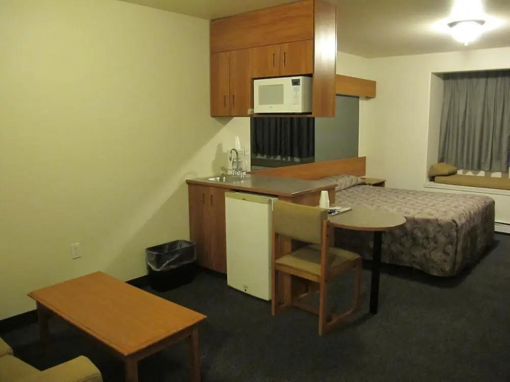 Microtel Inn & Suites Anchorage Area Eagle River