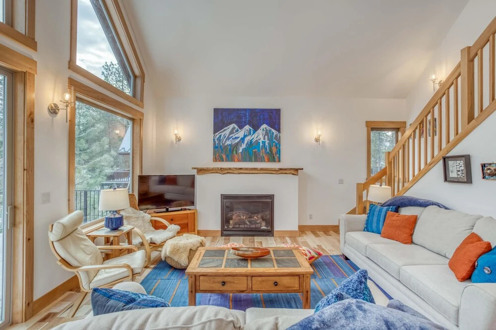 The Stellar Cabins