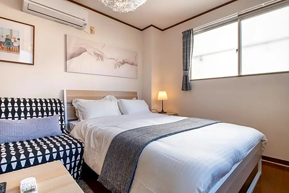 Uhome Ueno Apartment 4