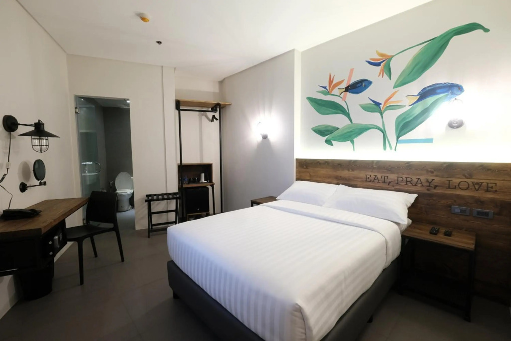 U Hotels Makati