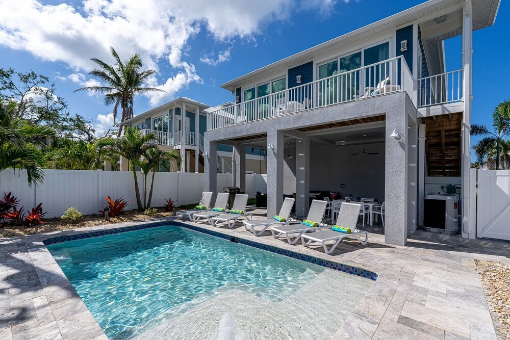 Welcome To 5541 Palmetto Street - New Build! Grab It Now! 4 Bedroom Home by RedAwning