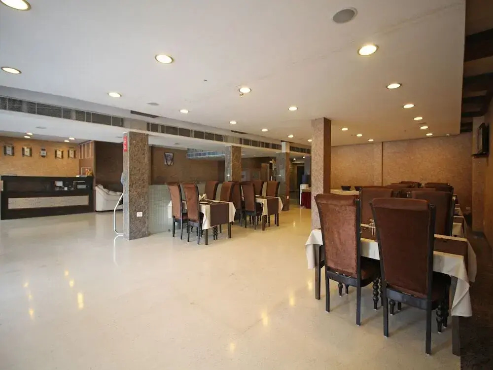 Capital O 7331 Hotel Downtown