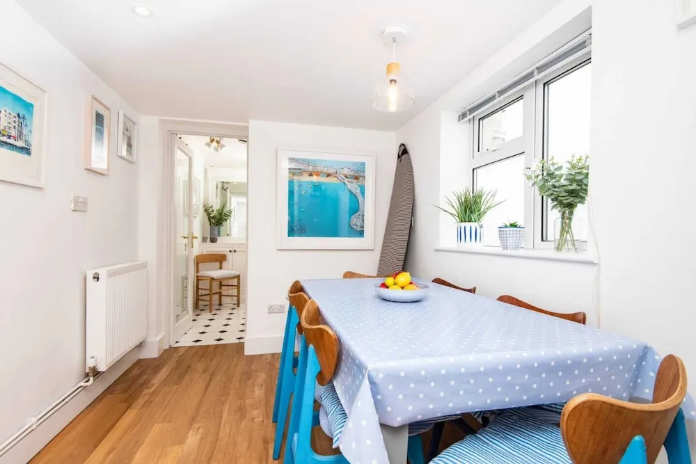 Quirky 1 Bedroom Apartment in Kemptown