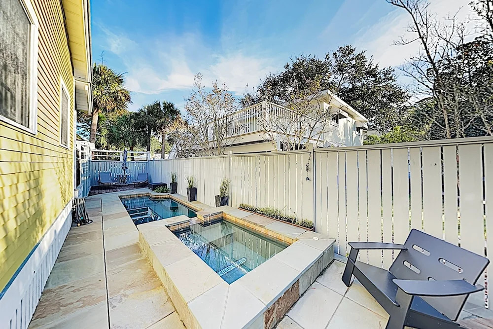 New Listing! Longboard House W/ Pool & Hot Tub 3 Bedroom Home