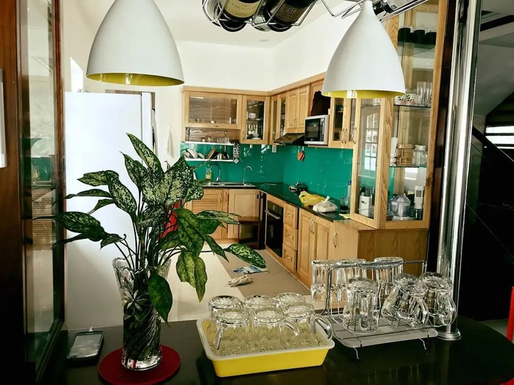 Kat Villa