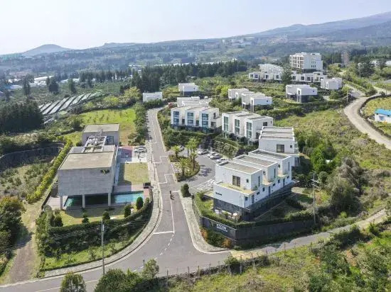 Velum Resort