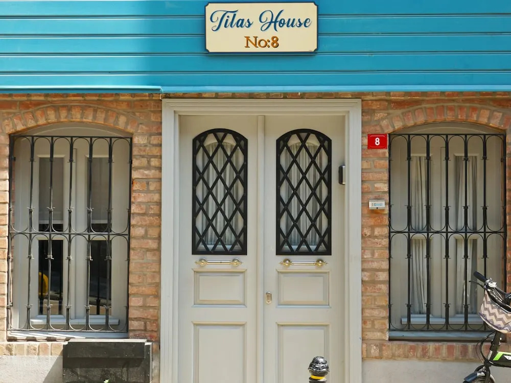 Tilas House No8 - Hostel