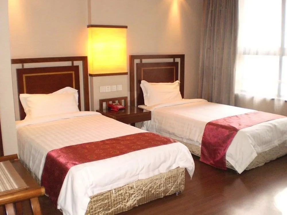 Golden Key International Hotel