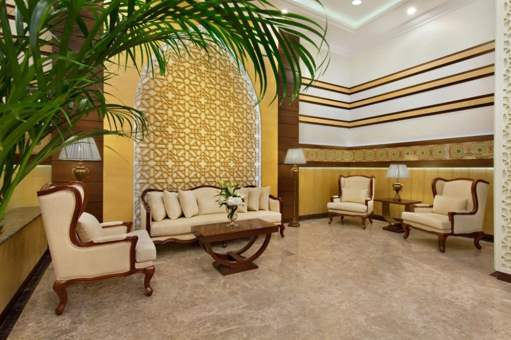Отель Ezdan