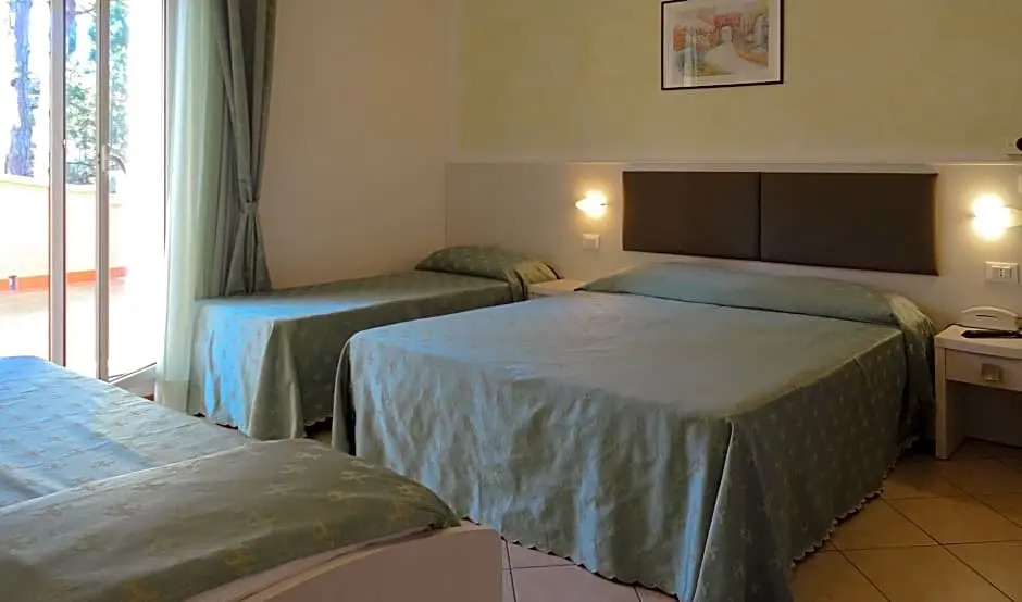 Hotel Boccaccio-free parking