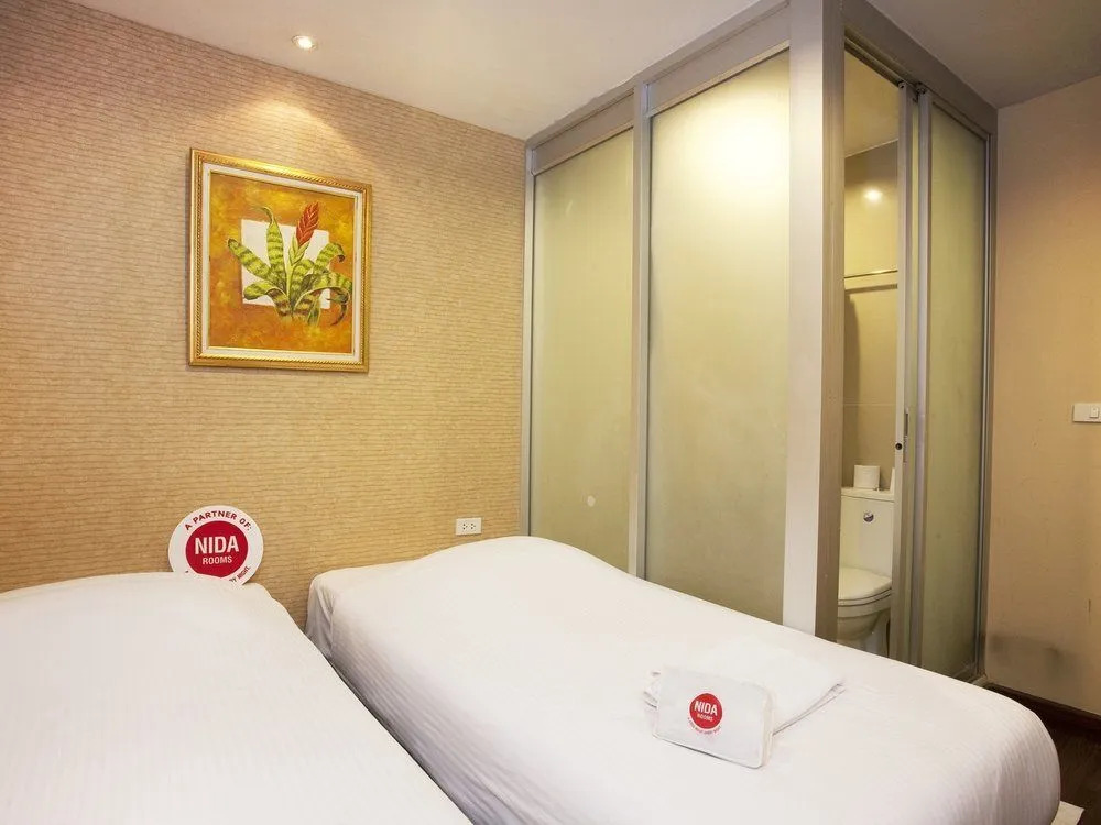 Nida Rooms Phrakhanong 984 Station