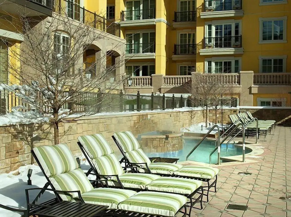 3 BR Ritz-Carlton Residence with Valley Views by RedAwning - Save 20% on 7+ Nights!