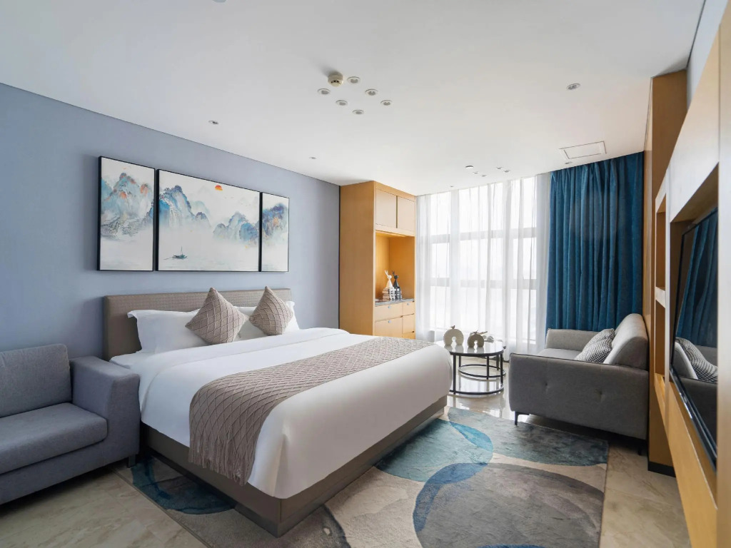 Golden Gulf Hotel