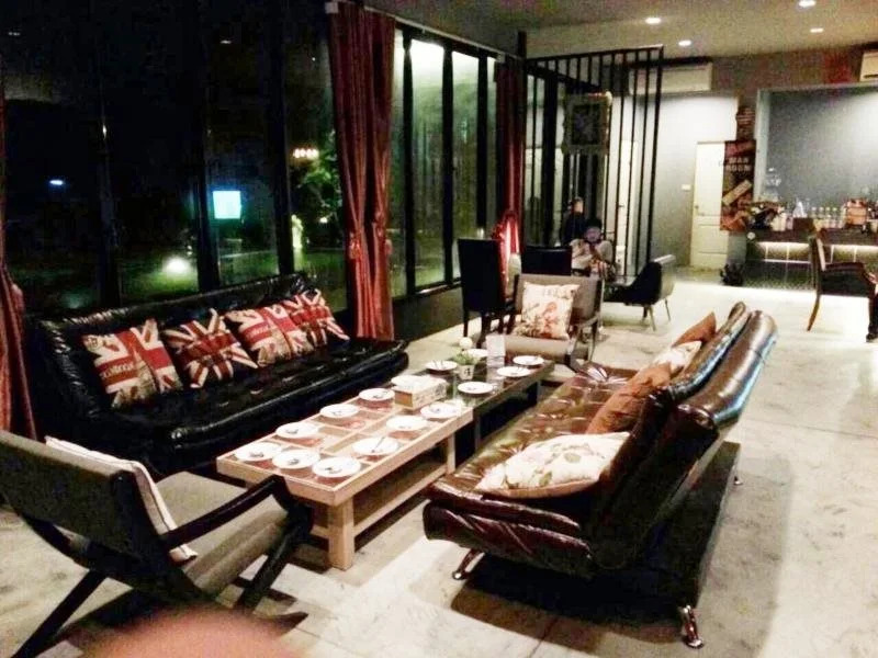 De Coco House