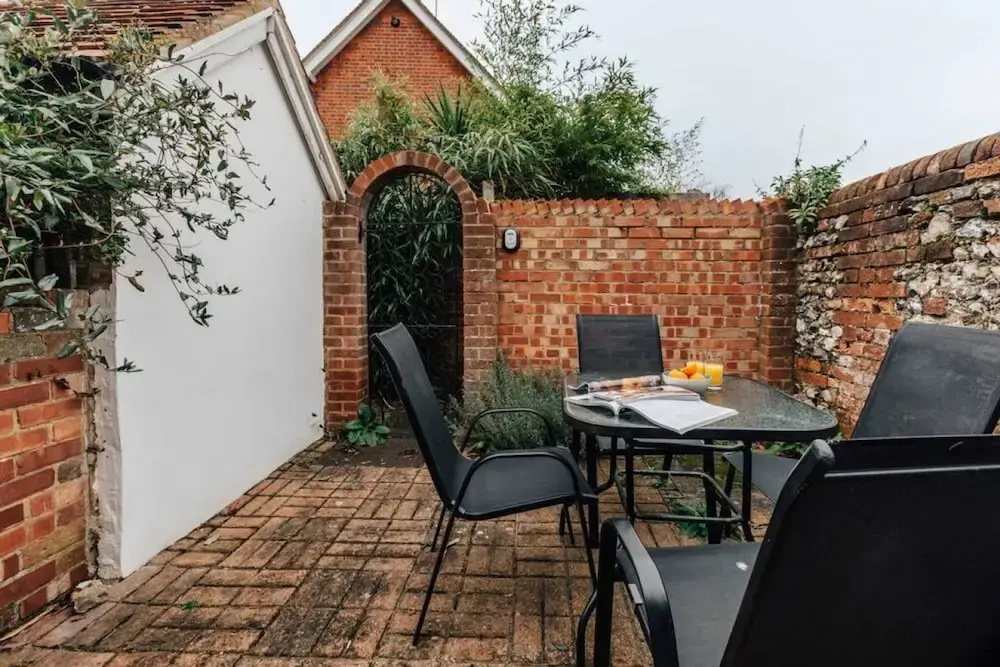 Honeysuckle terrace - Pet friendly