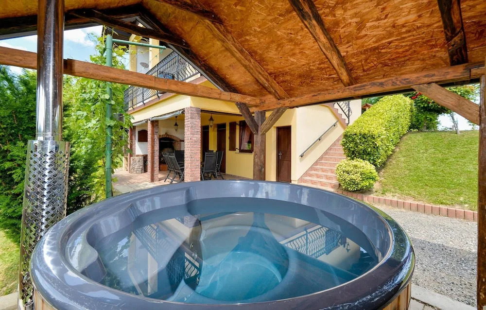 Stunning Home In Adamovec With Sauna