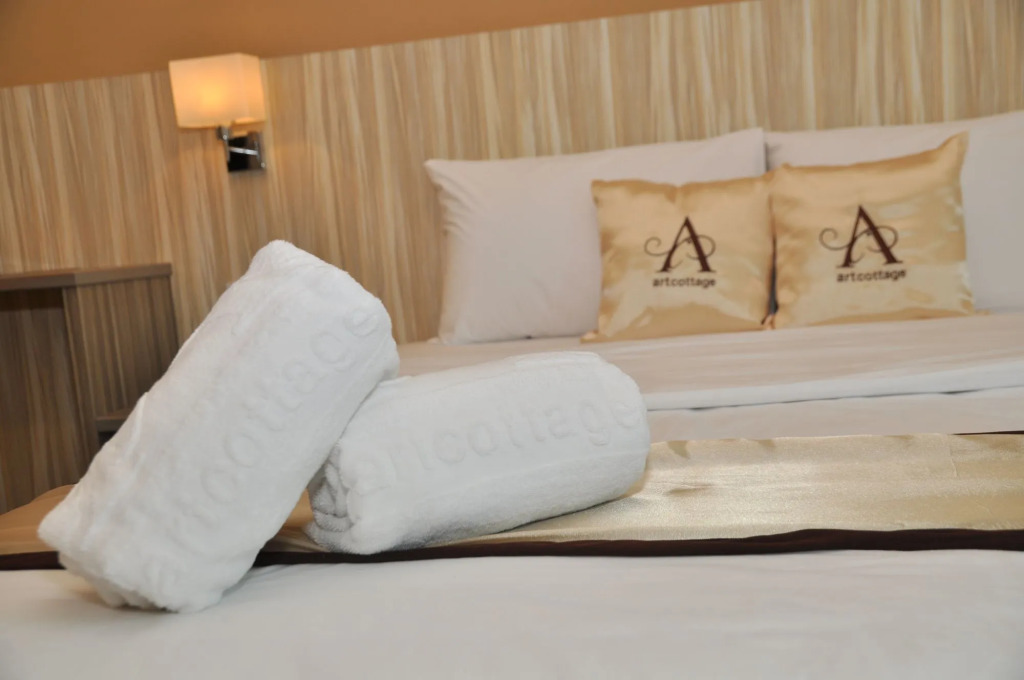 Art Cottage Hotel