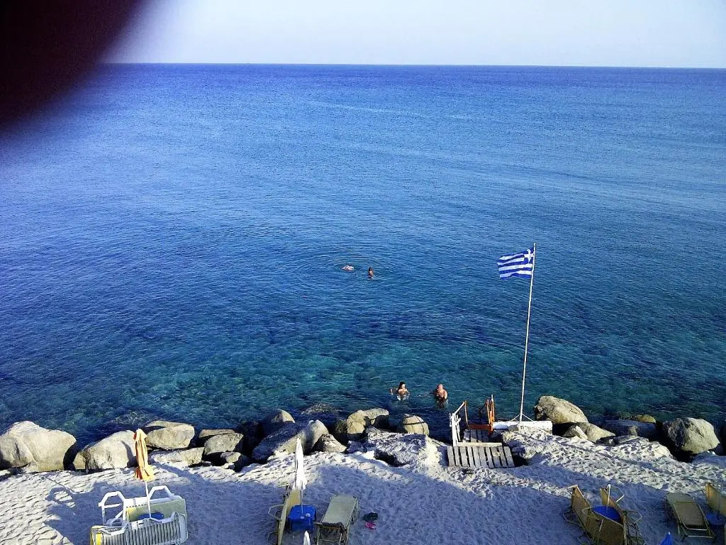 Ladikos Beach Hotel