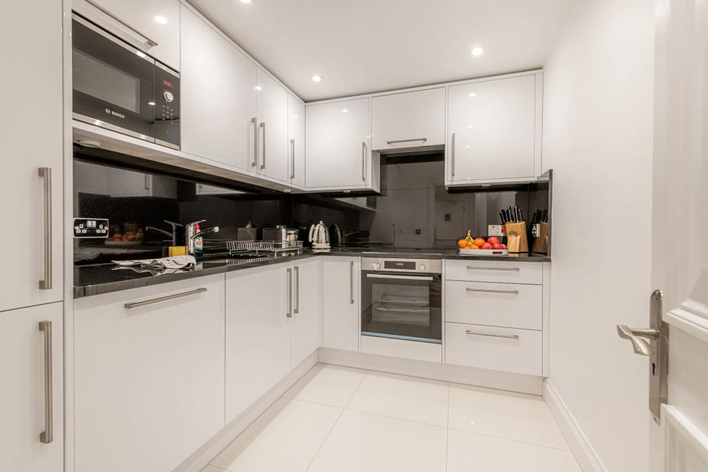 20 Hertford Street - Mayfair Apartments