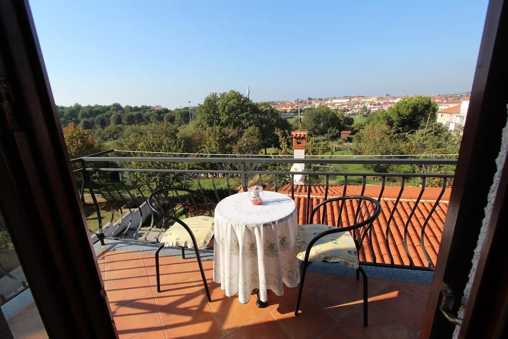 Apartments Dujmović