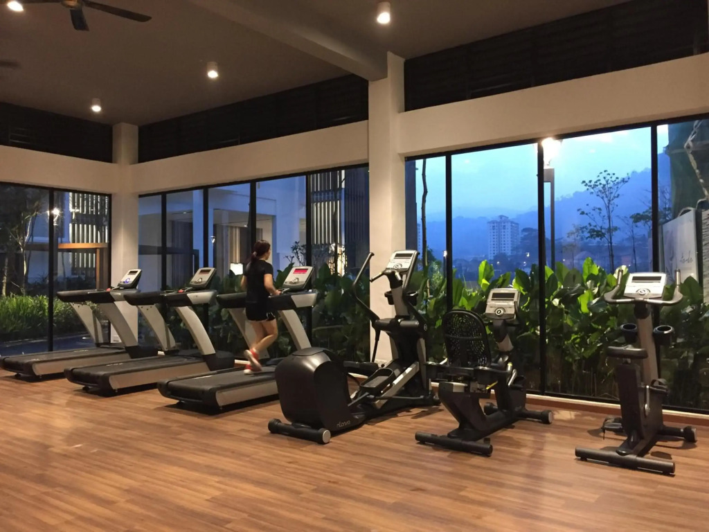 12pax Golden Shine Homestay @Midhills Genting
