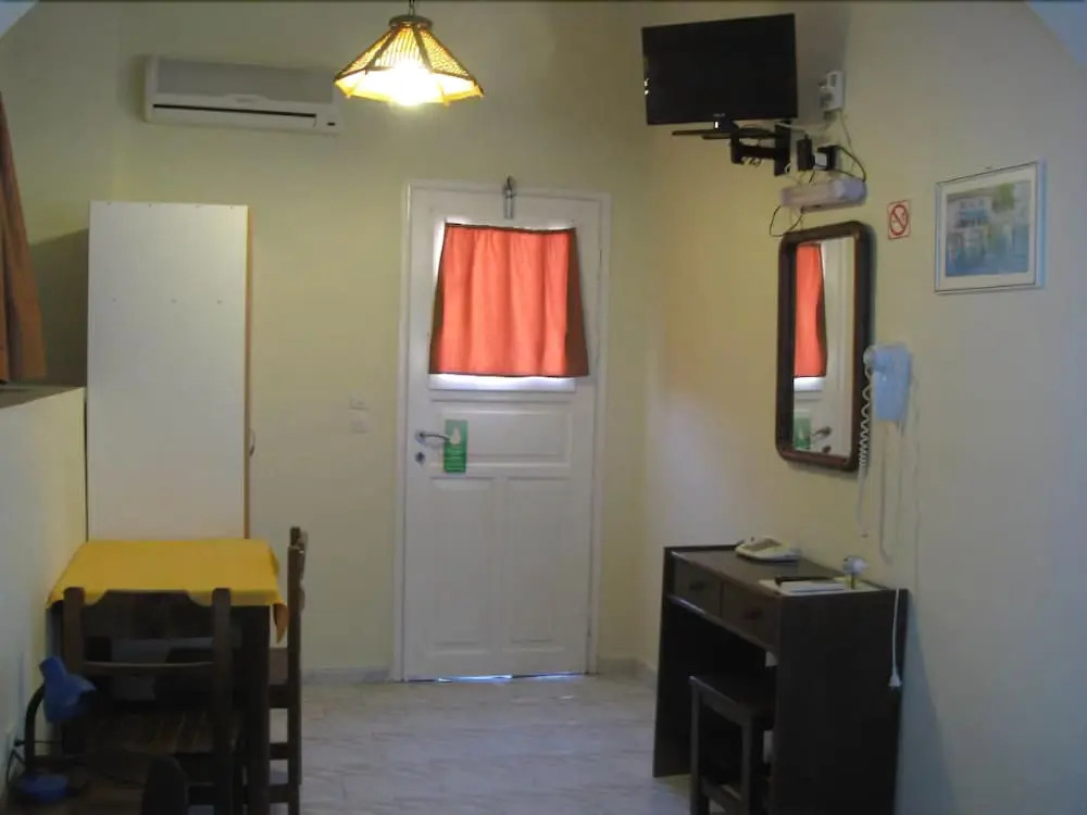 Anna Studios