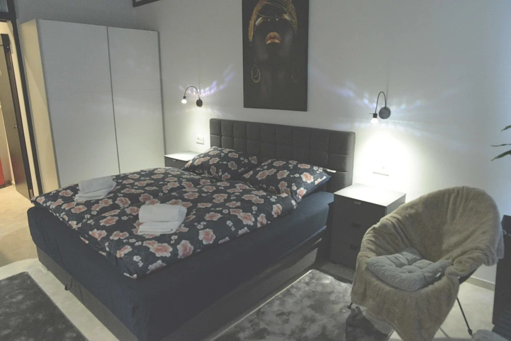 Room Marsonia