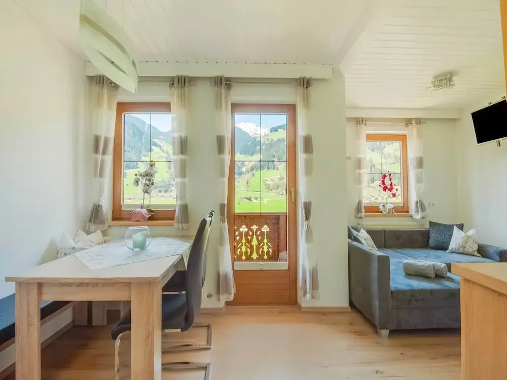 Beautiful Apartment in Ramsau With Balcony