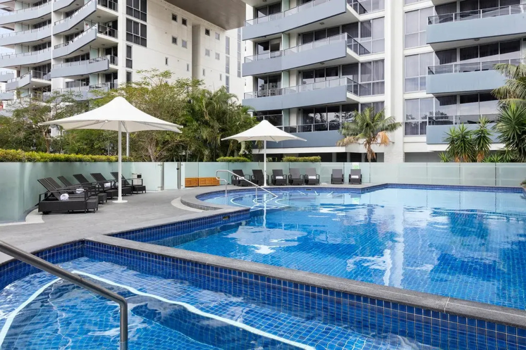 Meriton Suites Broadbeach
