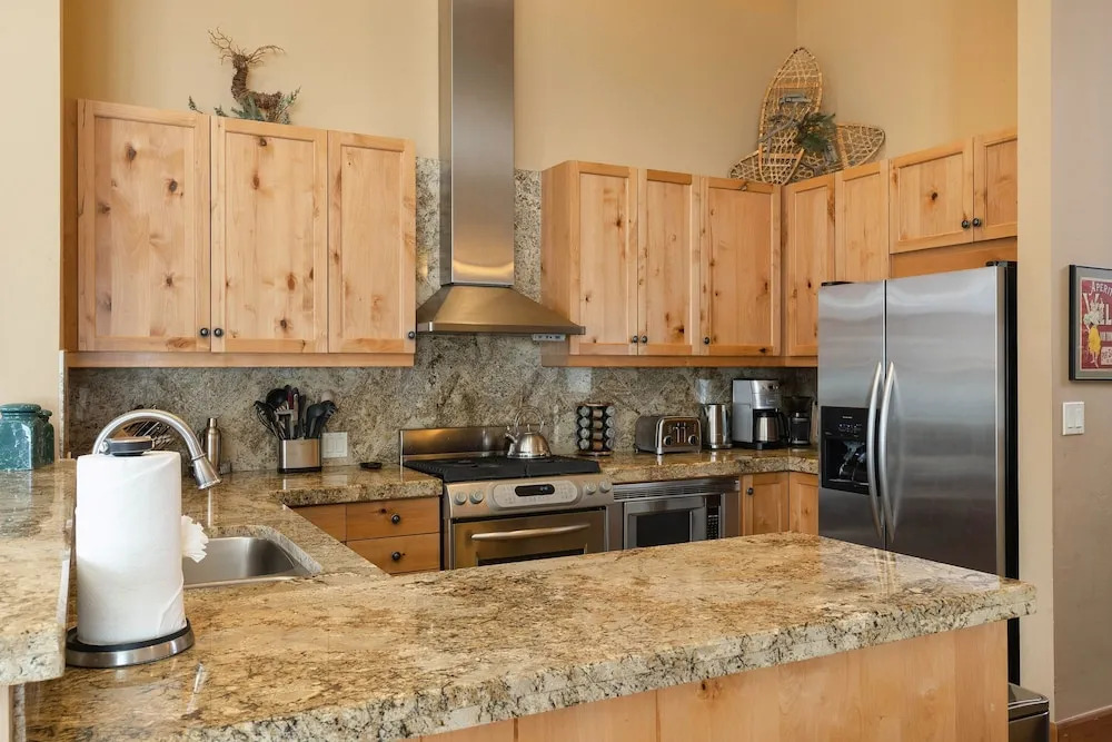 New Listing! Luxury Northstar Ge Penthouse 3 Bedroom Condo