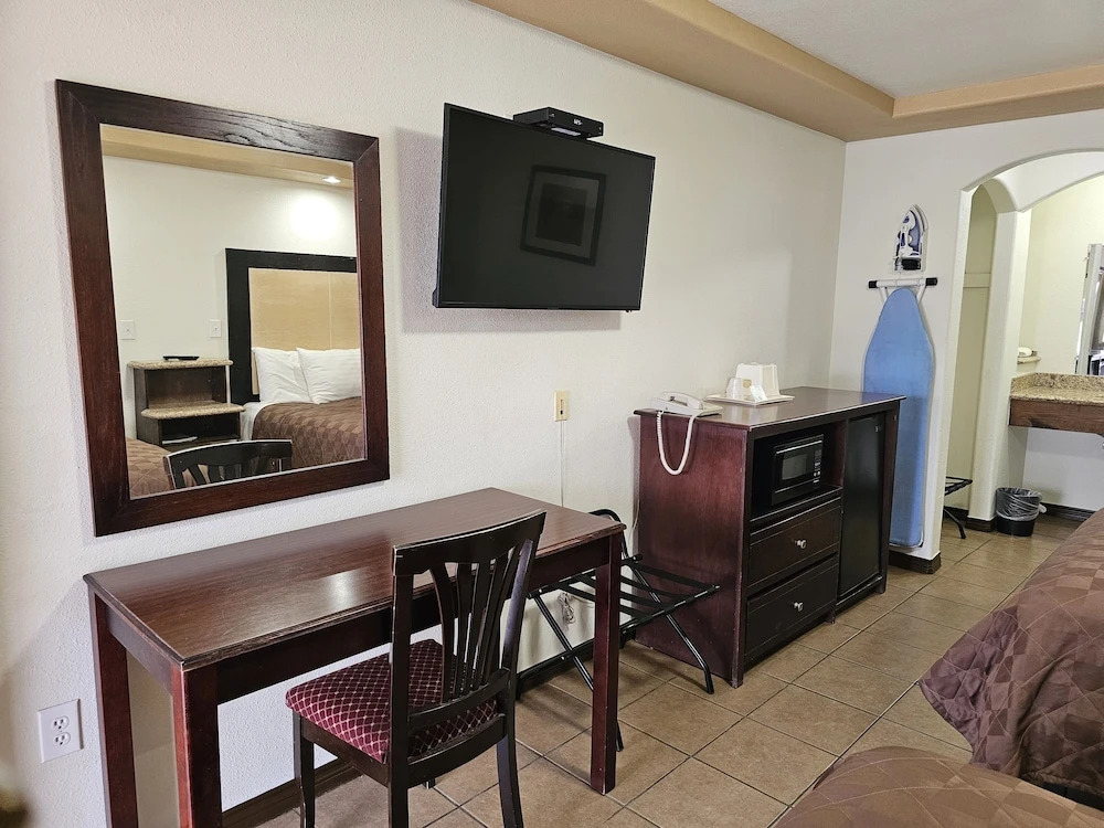 Carrizo Inn